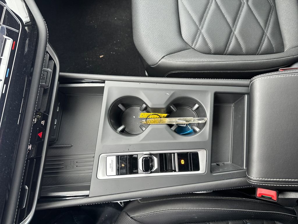 New 2026 Volkswagen Atlas SE image 13