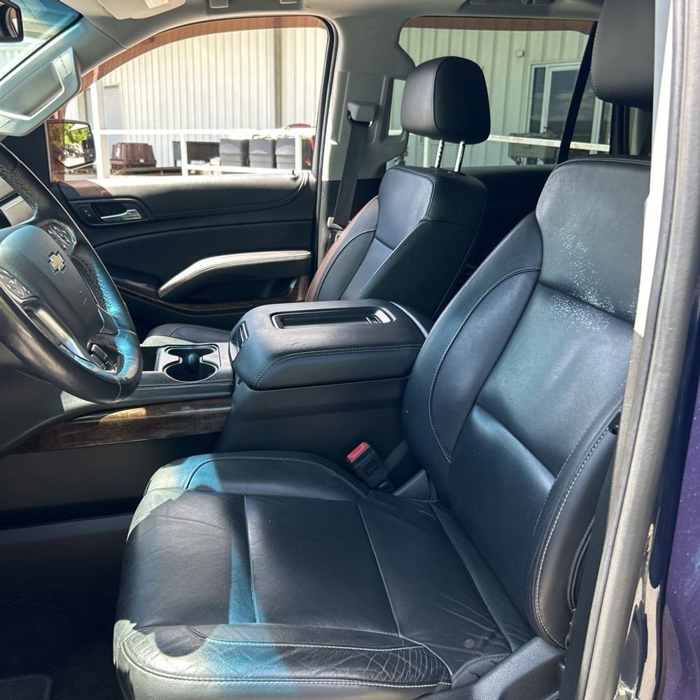 Used 2018 Chevrolet Tahoe LT w/ LT Signature Package AWD/4WD image 7
