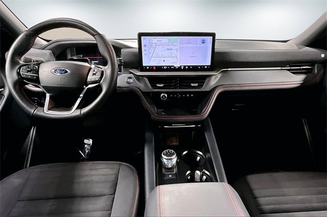 Used 2025 Ford Explorer ST-Line w/ ST-Line Street Pack image 8