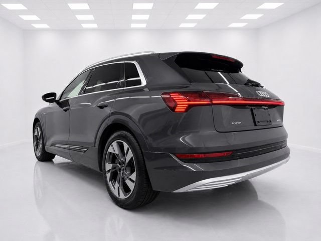 Used 2021 Audi e-tron Premium AWD/4WD image 7