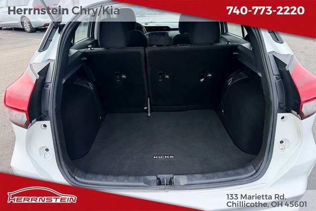 Used 2021 Nissan Kicks SV image 23