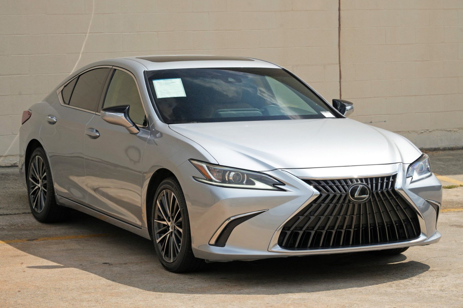 Used 2024 Lexus ES 350 w/ Premium Package FWD image 56