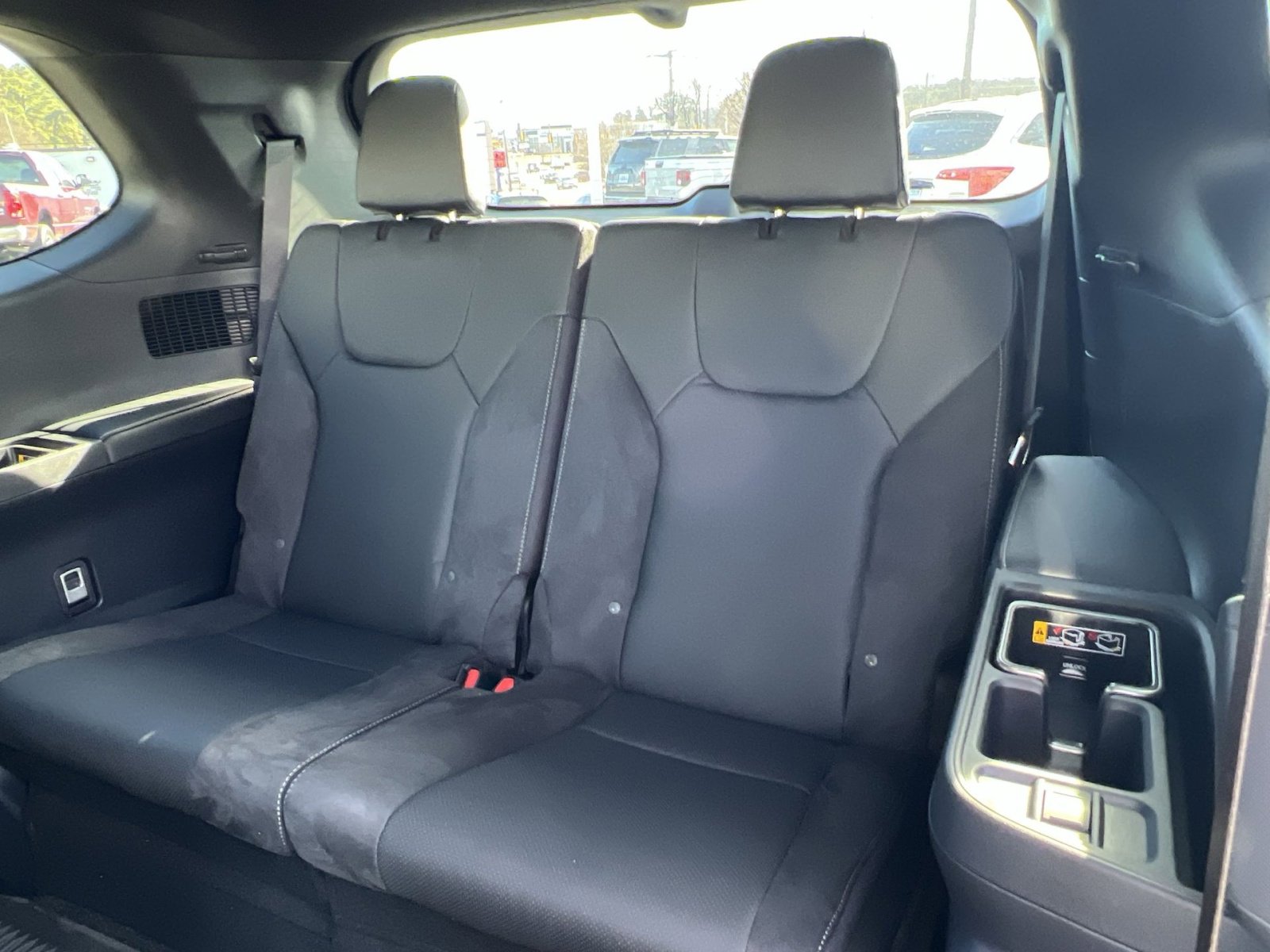 Used 2026 Lexus TX 500h AWD image 27