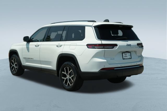 Used 2023 Jeep Grand Cherokee L Limited w/ Luxury Tech Group II AWD/4WD image 6