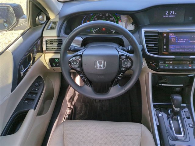 Used 2017 Honda Accord Touring image 17