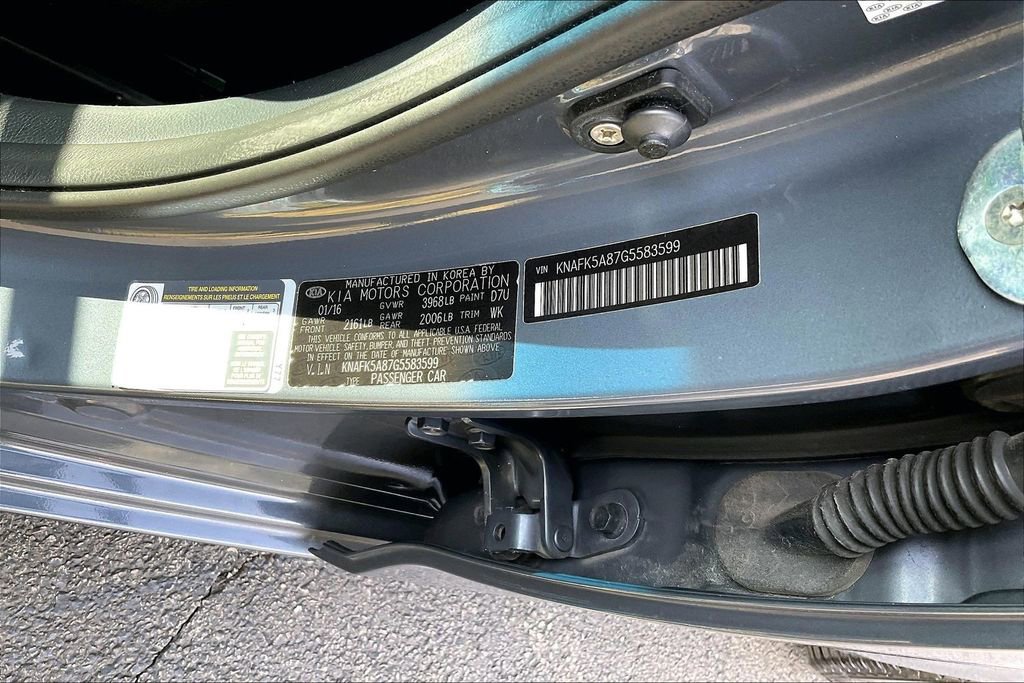 Used 2016 Kia Forte LX image 37