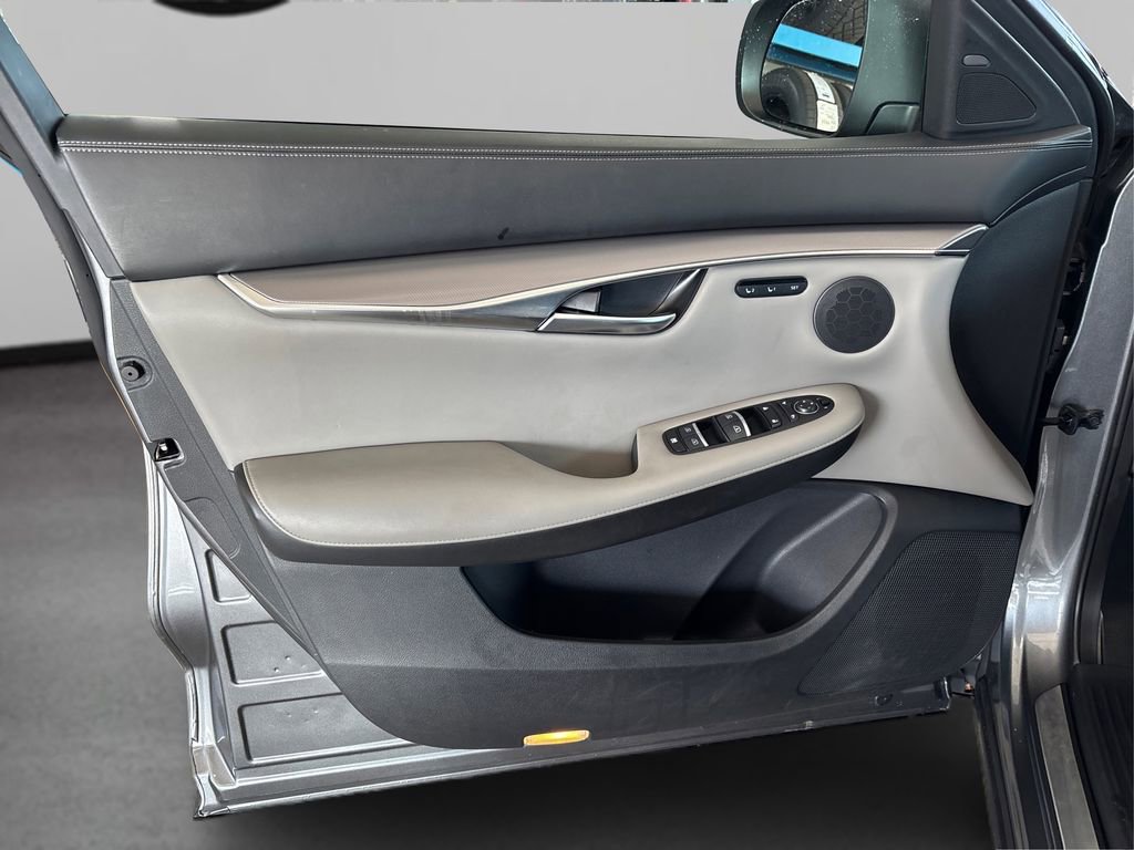 Used 2023 INFINITI QX50 Luxe image 25