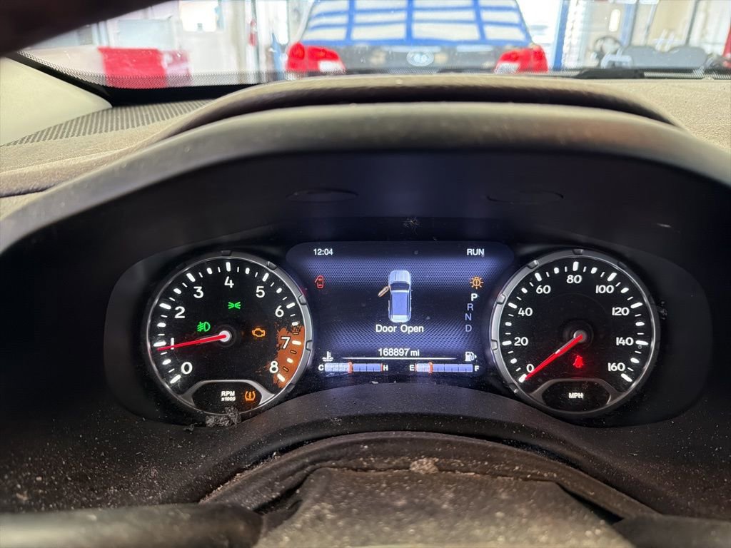 Used 2015 Jeep Renegade Limited image 7