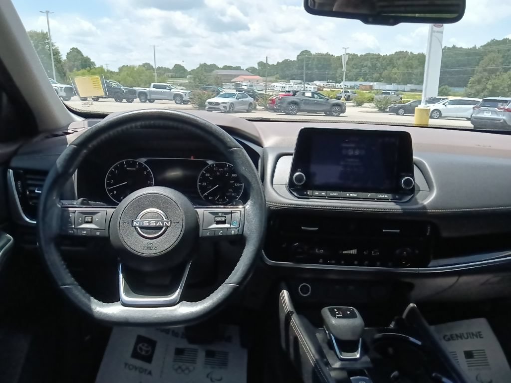 Used 2023 Nissan Rogue SL FWD image 28