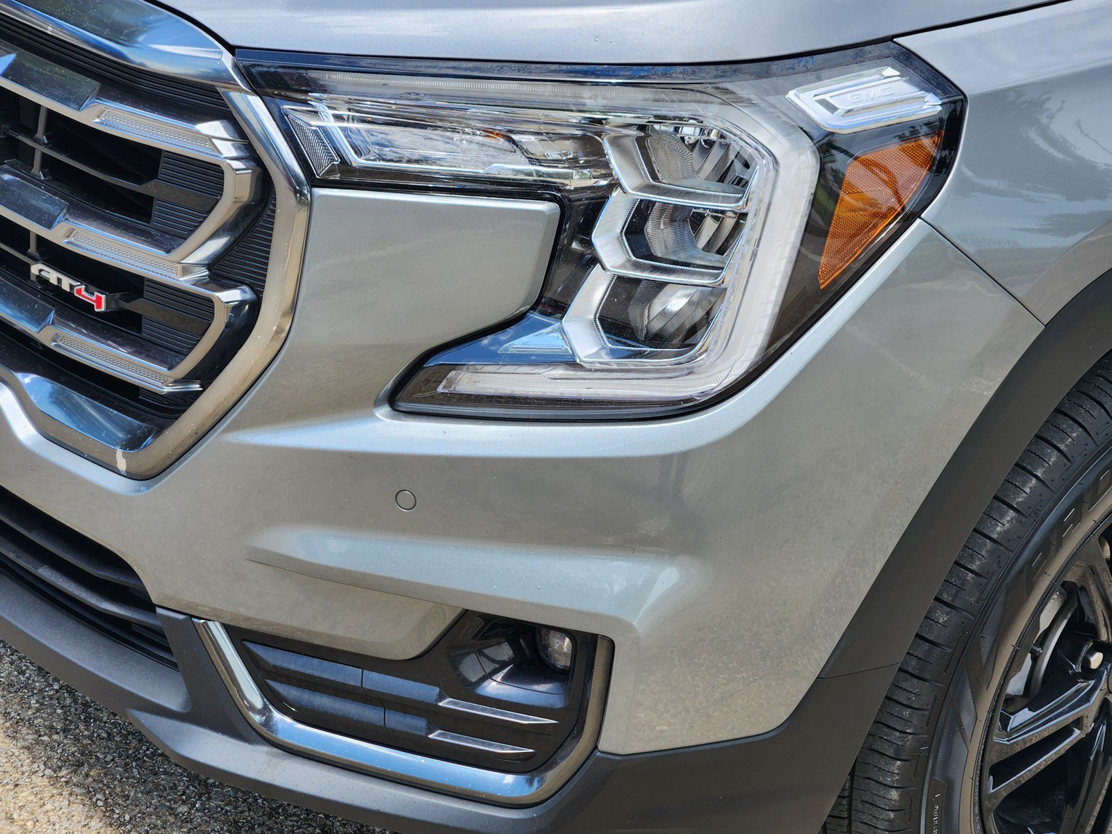 Used 2024 GMC Terrain AT4 w/ Infotainment Package II AWD/4WD image 28
