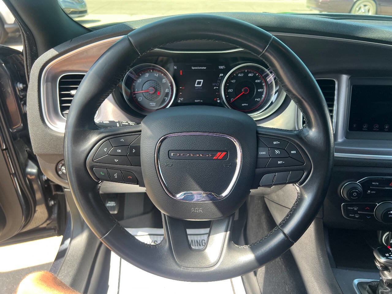 Used 2019 Dodge Charger SXT image 11