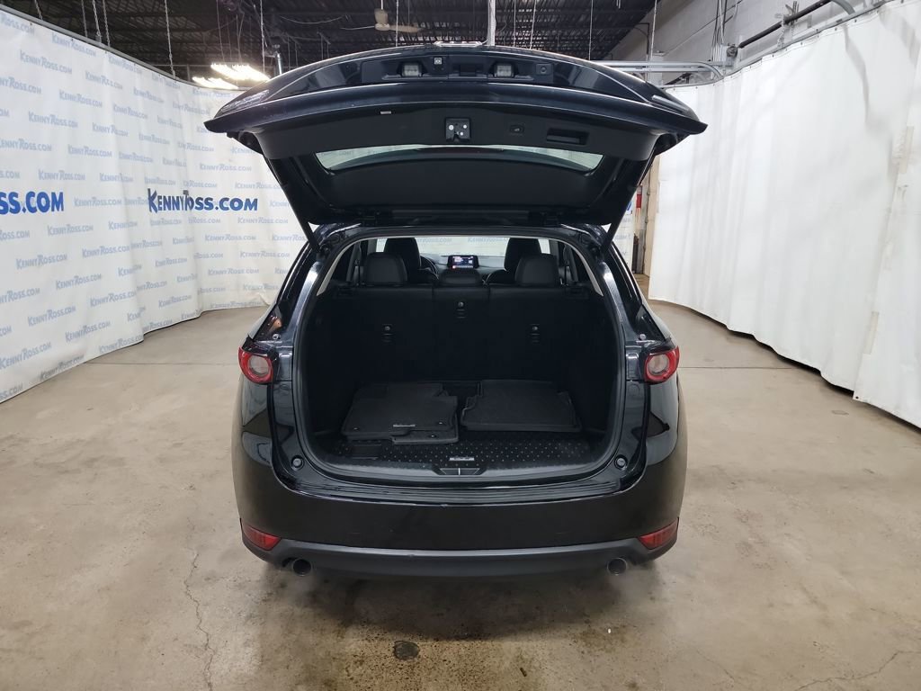 Used 2017 MAZDA CX-5 Grand Touring w/ Premium Package image 14