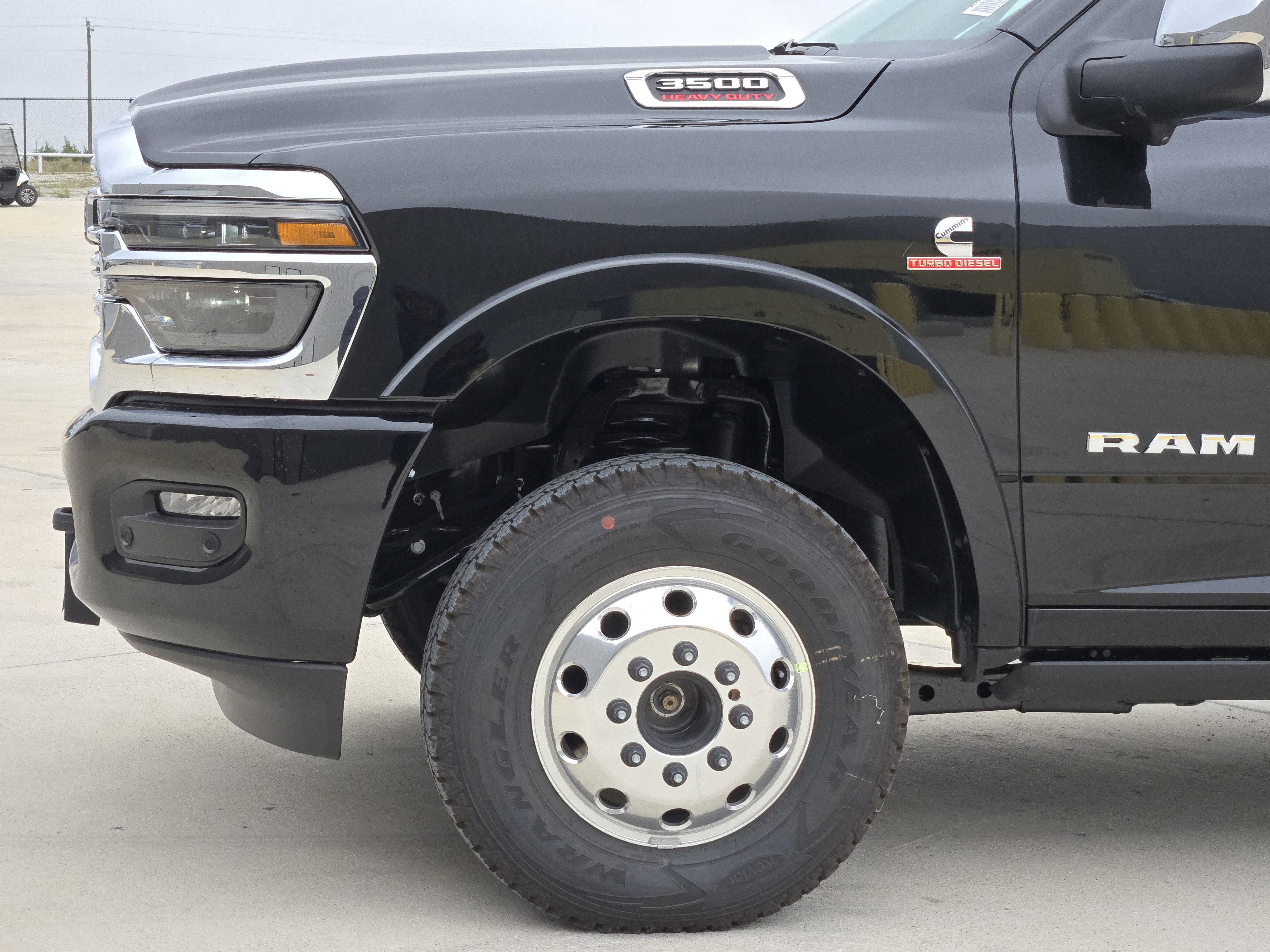 New 2026 RAM 3500 Longhorn image 6