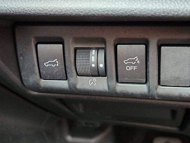 Certified 2025 Subaru Outback Premium w/ Popular Package #1A image 20