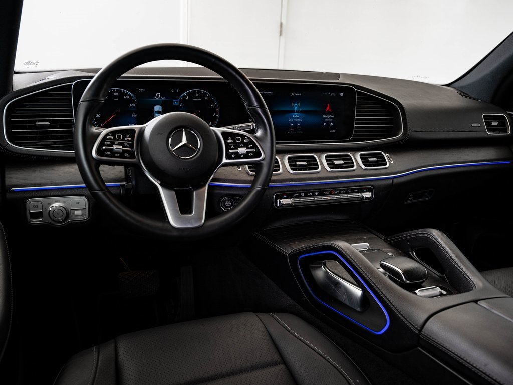 Used 2020 Mercedes-Benz GLS 450 4MATIC image 4