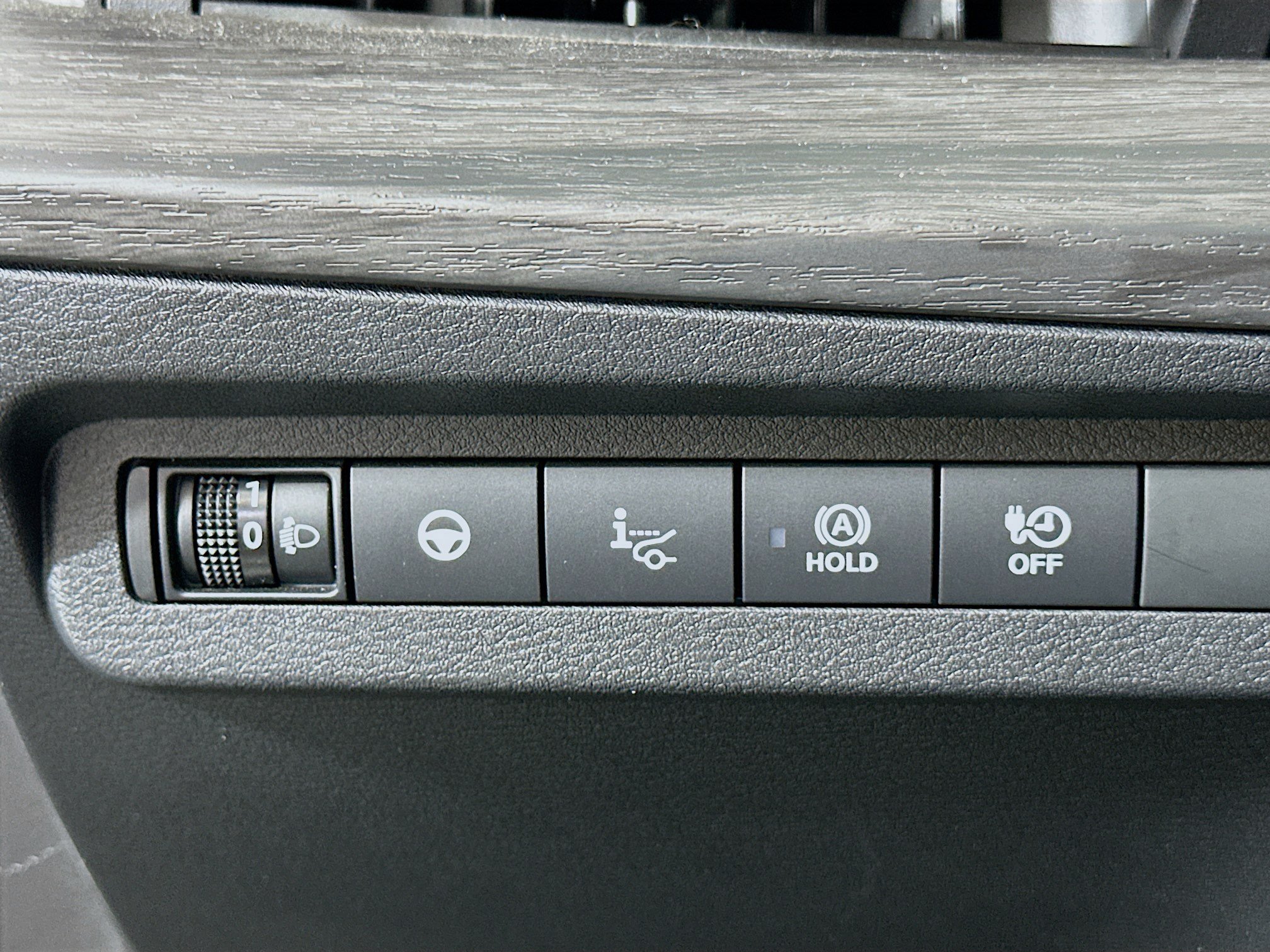 Used 2023 Nissan Ariya FWD image 17