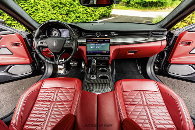 Used 2022 Maserati Quattroporte Trofeo RWD image 51