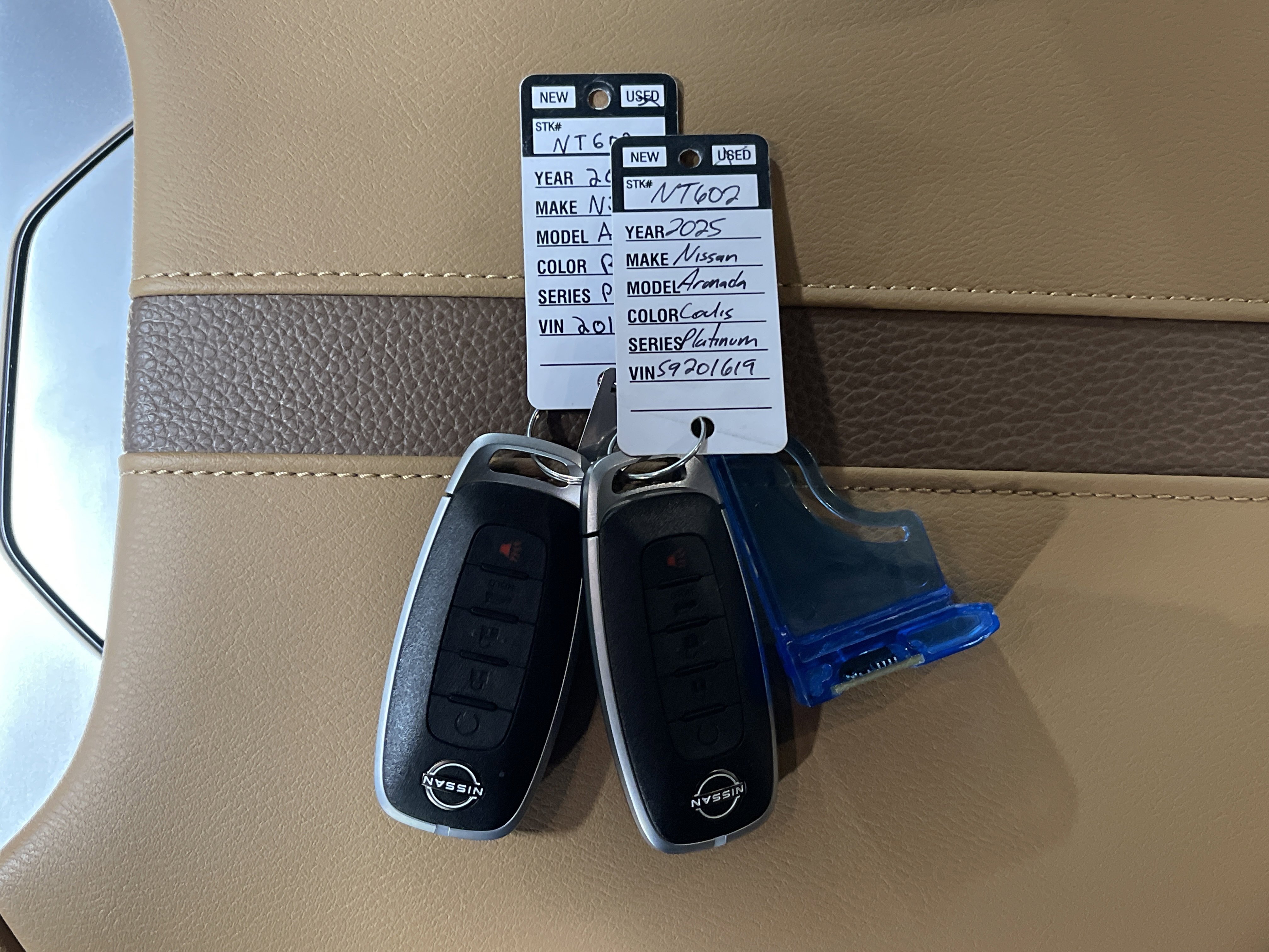 Used 2025 Nissan Armada Platinum Reserve image 28