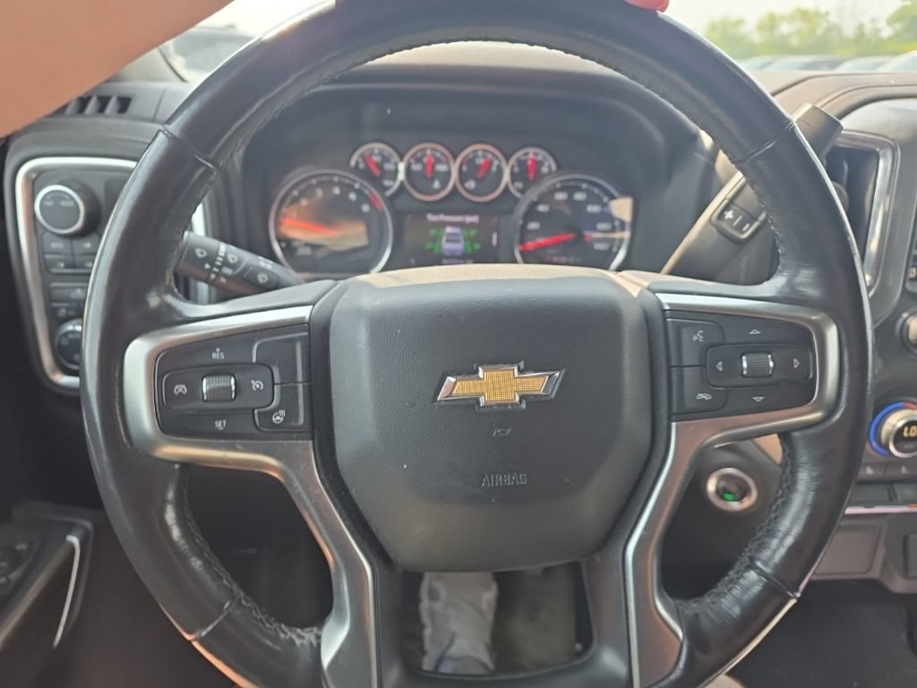 Used 2020 Chevrolet Silverado 1500 LT w/ All-Star Edition AWD/4WD image 13