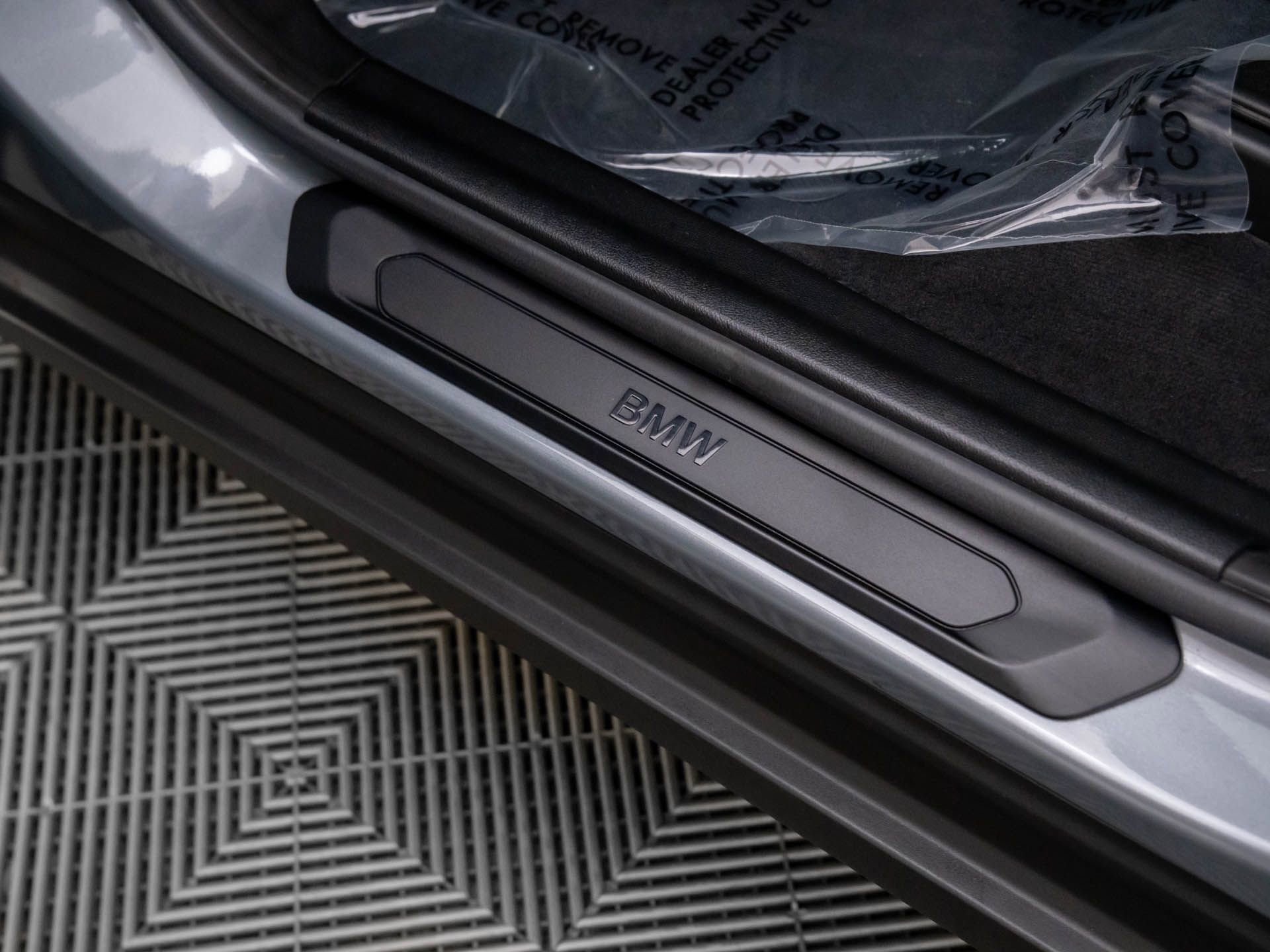 Certified 2024 BMW X3 xDrive30i w/ Premium Package image 16