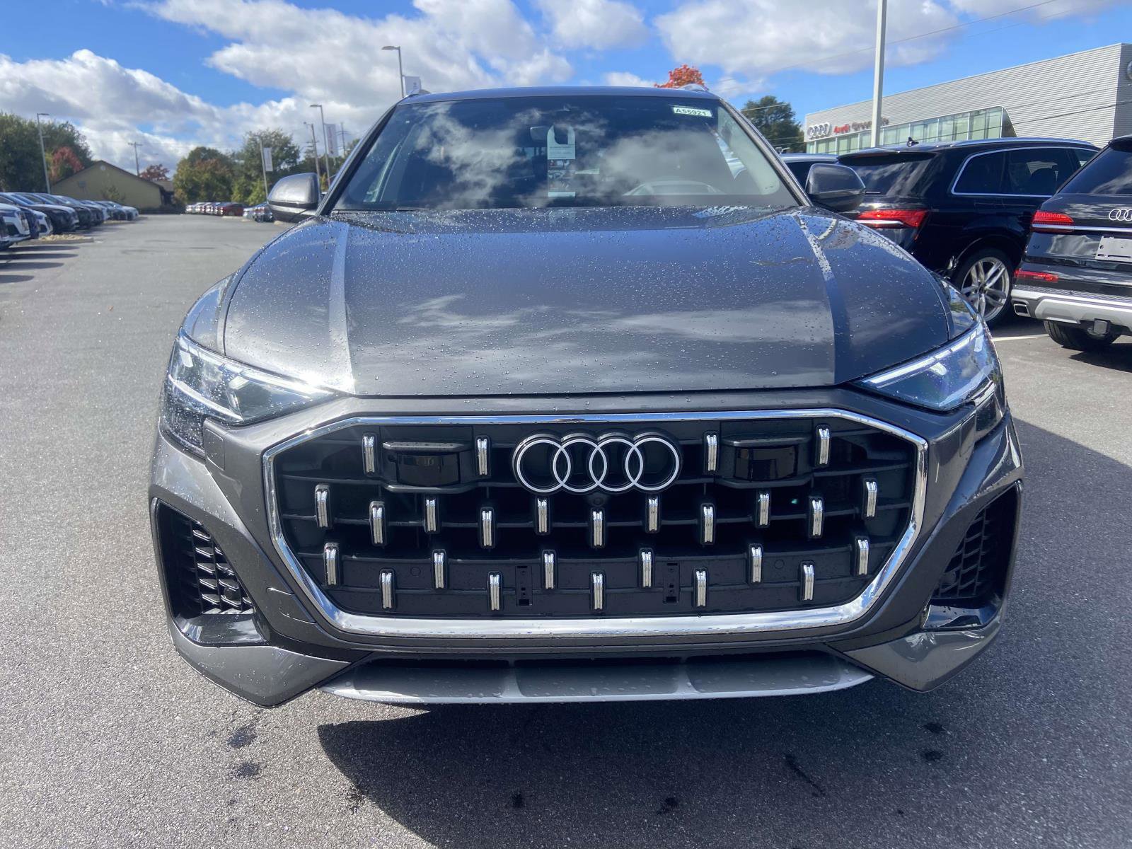 New 2026 Audi Q8 Prestige image 2
