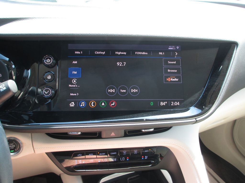 Used 2021 Buick Envision Avenir w/ Technology Package II image 27
