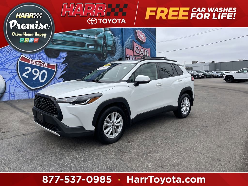 Used 2023 Toyota Corolla Cross LE w/ Moonroof Package AWD/4WD image 1