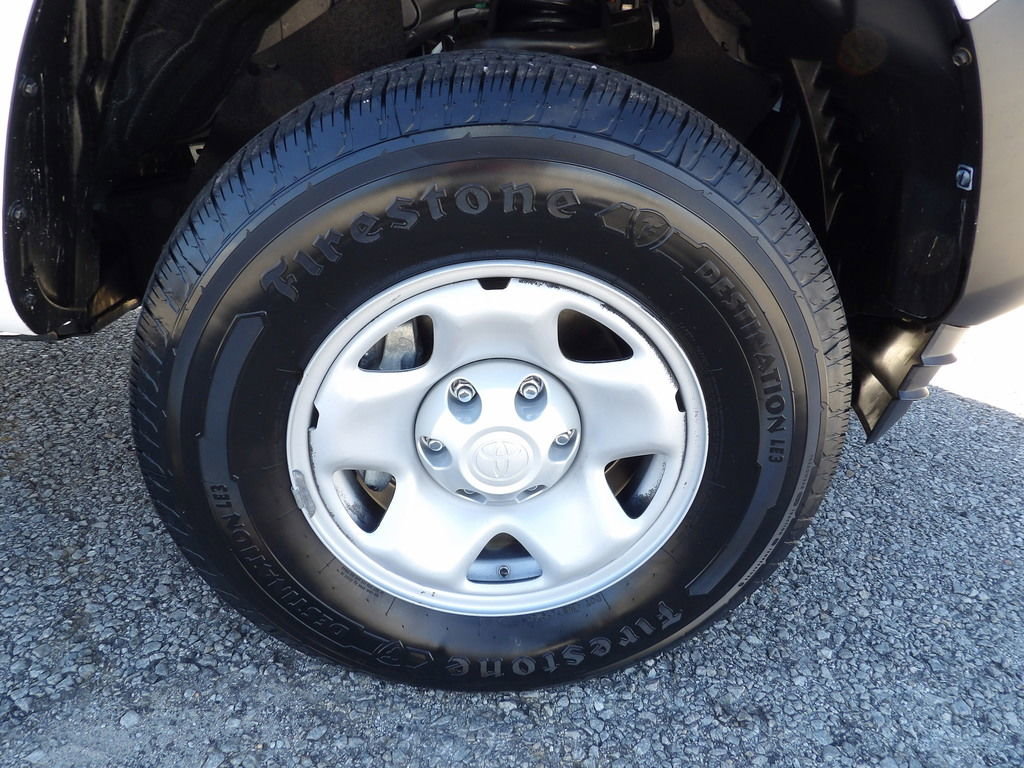 Used 2022 Toyota Tacoma SR image 50