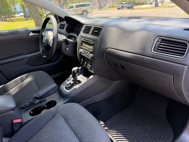 Used 2014 Volkswagen Jetta S FWD image 20