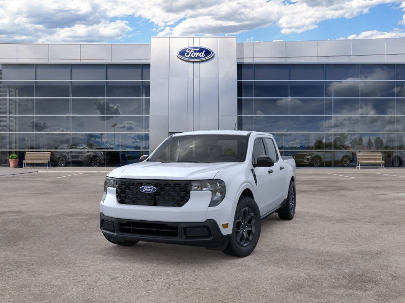 New 2025 Ford Maverick XLT w/ XLT Luxury Package FWD image 2