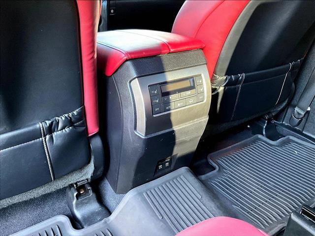 Used 2023 Lexus GX 460 Premium image 25
