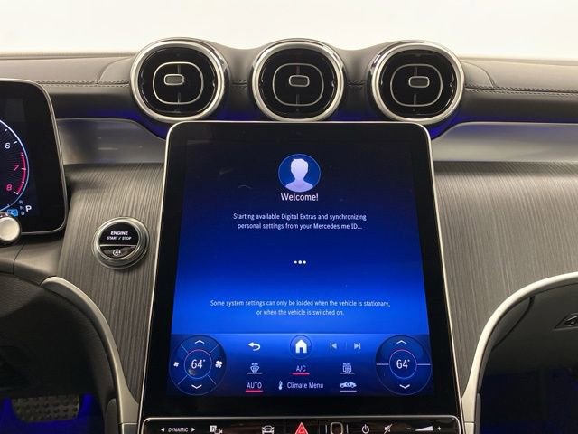 Used 2024 Mercedes-Benz GLC 300 4MATIC image 11