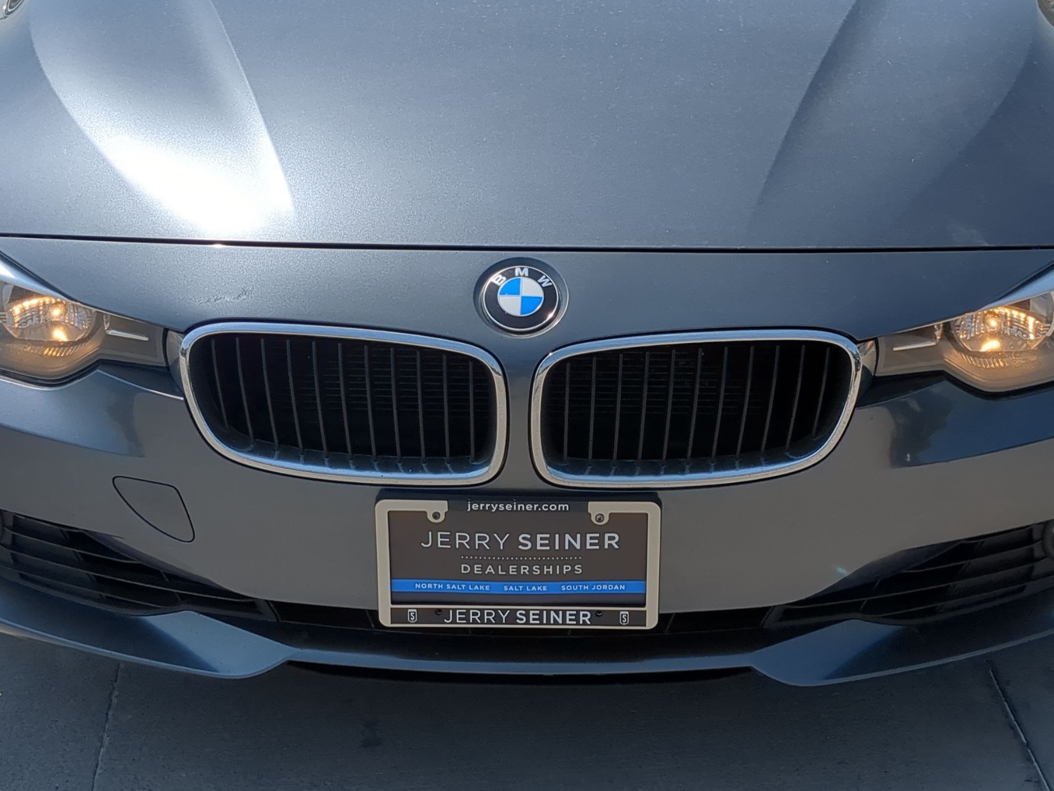 Used 2015 BMW 328i xDrive Sedan AWD/4WD image 9