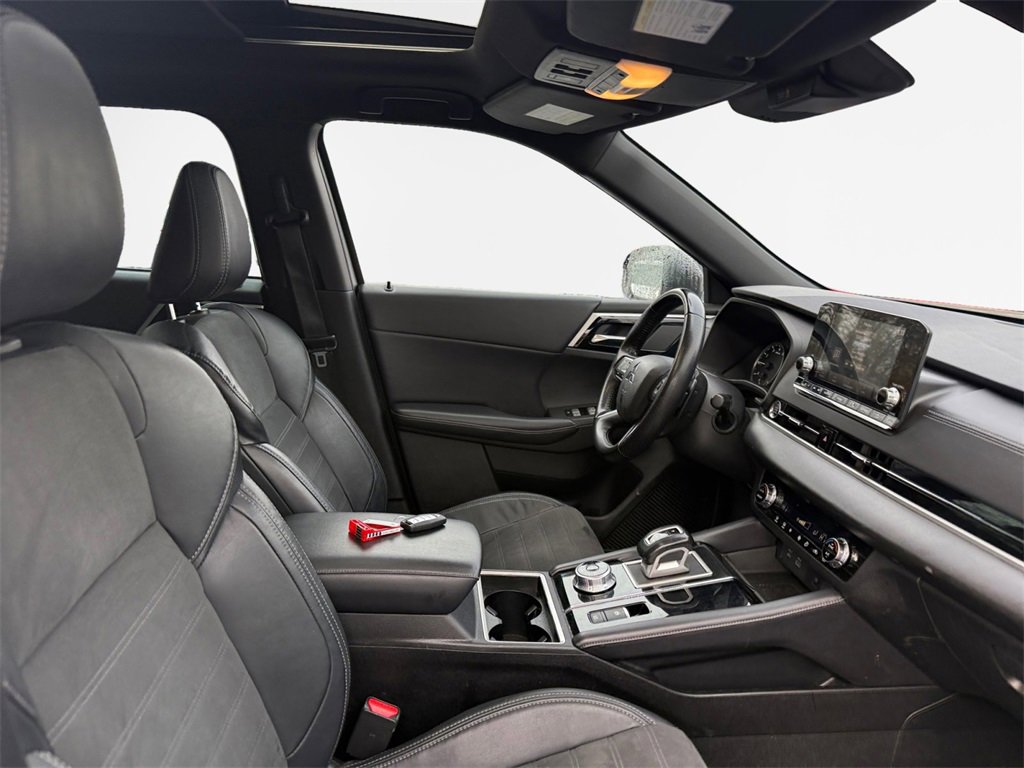 Used 2022 Mitsubishi Outlander SEL Black Edition image 23