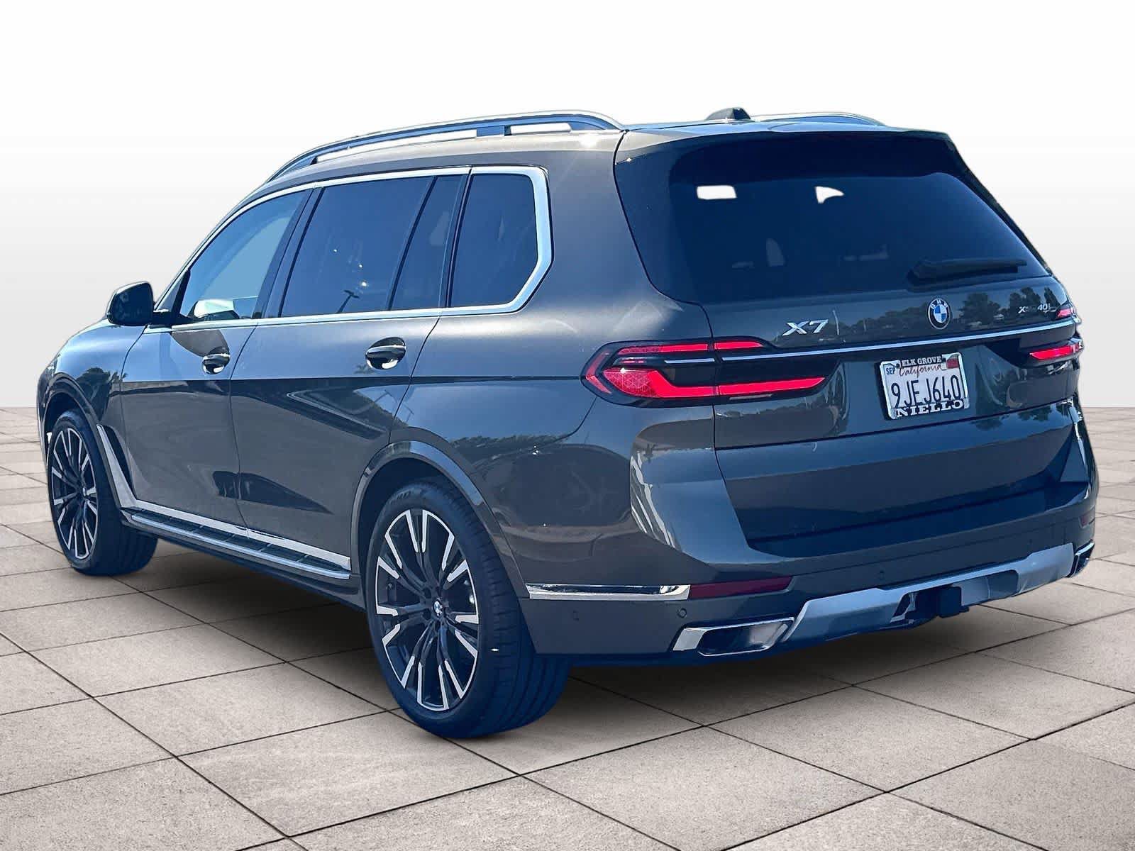 Certified 2024 BMW X7 xDrive40i AWD/4WD image 7