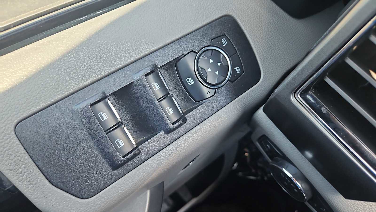 Used 2018 Ford F150 XLT image 15