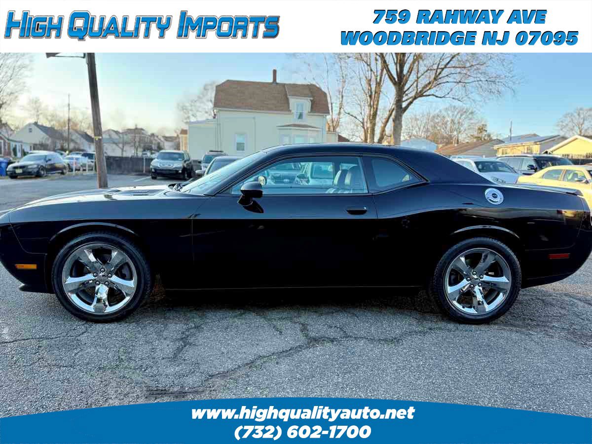 Used 2013 Dodge Challenger R/T Plus image 5
