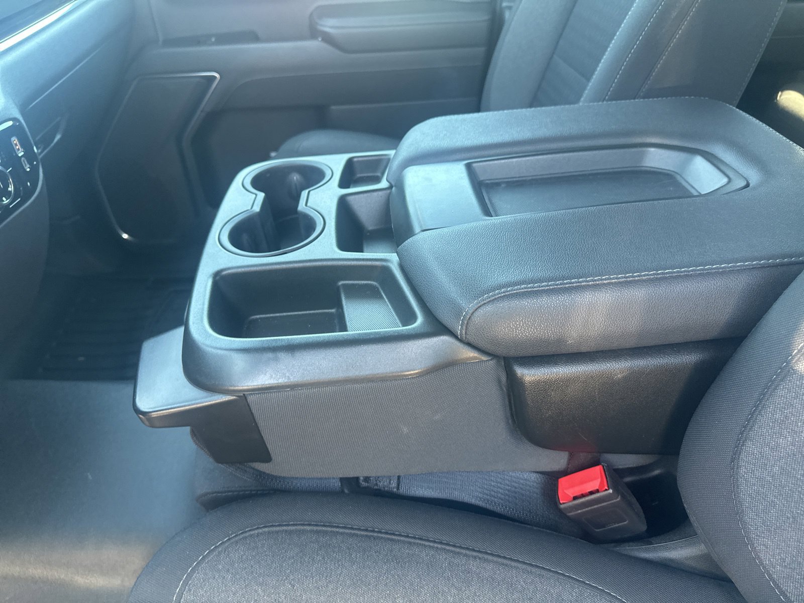 Used 2023 Chevrolet Silverado 1500 LT RWD image 23