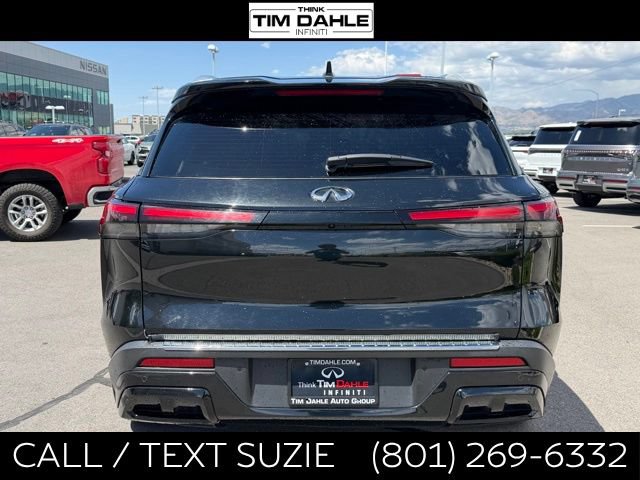 Used 2023 INFINITI QX60 Luxe w/ Cargo Package AWD/4WD image 8