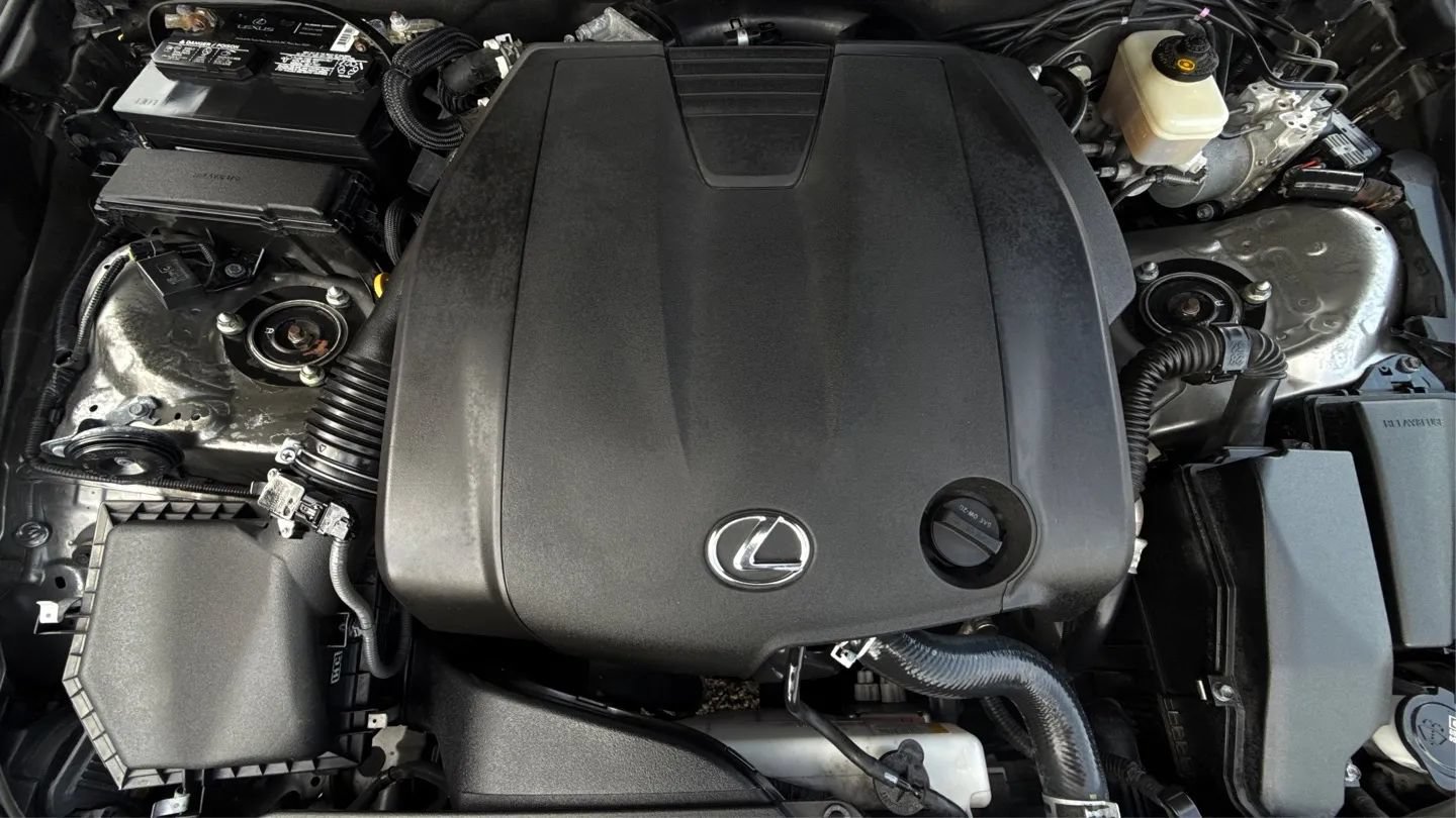 Used 2015 Lexus IS 250 RWD image 9