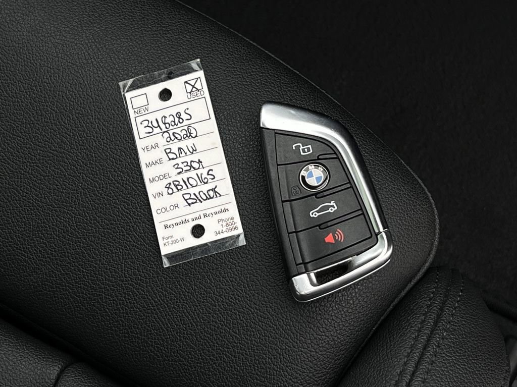 Used 2020 BMW 330i xDrive Sedan w/ Driving Assistance Package image 27