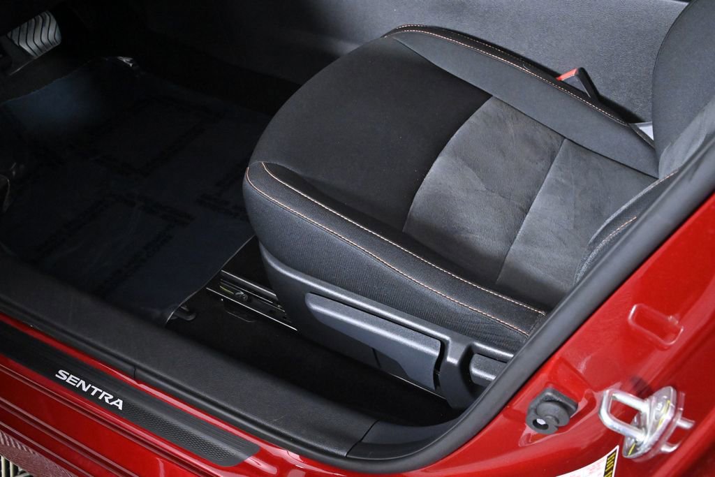 Certified 2022 Nissan Sentra SR w/ Electronics Package image 26