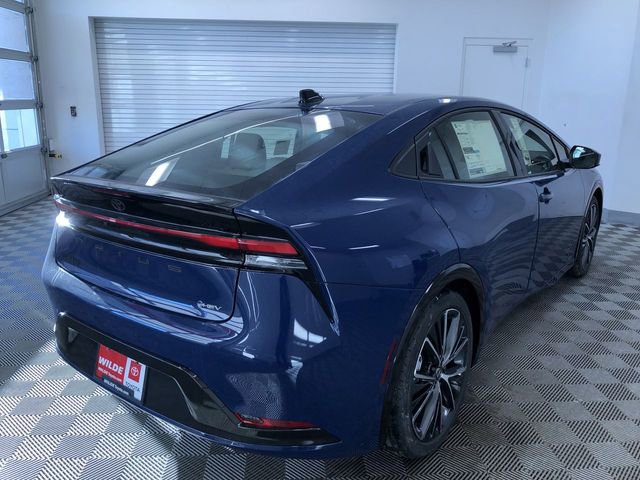 New 2026 Toyota Prius XLE image 32