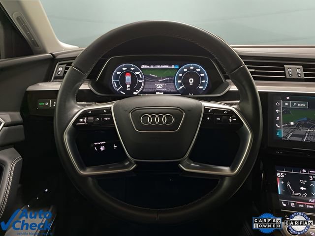 Used 2023 Audi e-tron Premium Plus w/ Premium Plus Package image 18