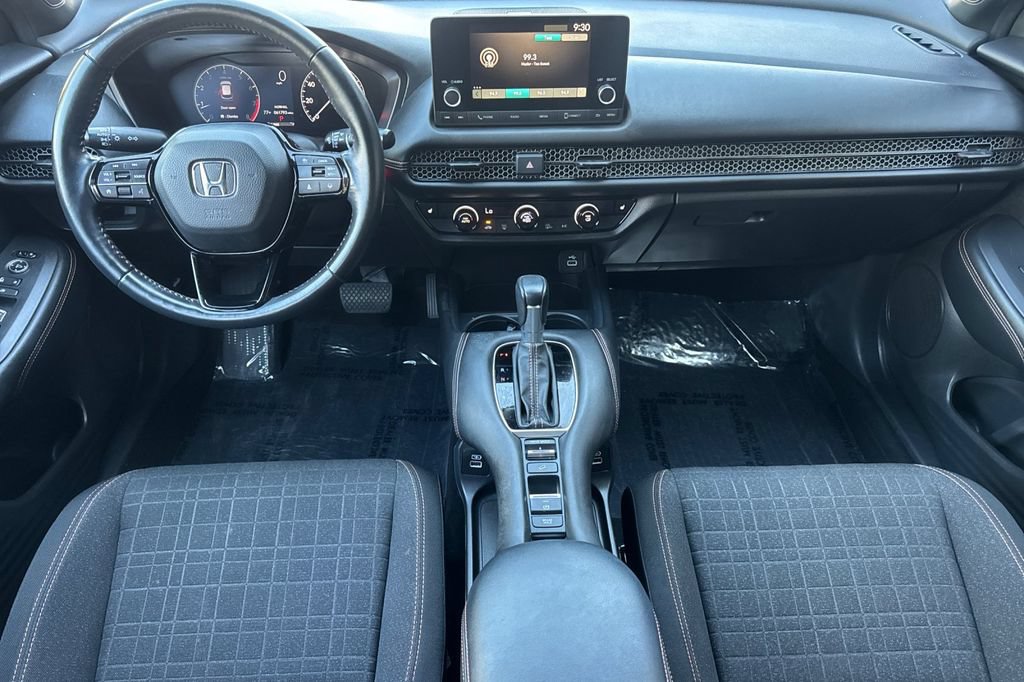 Certified 2023 Honda HR-V Sport image 9