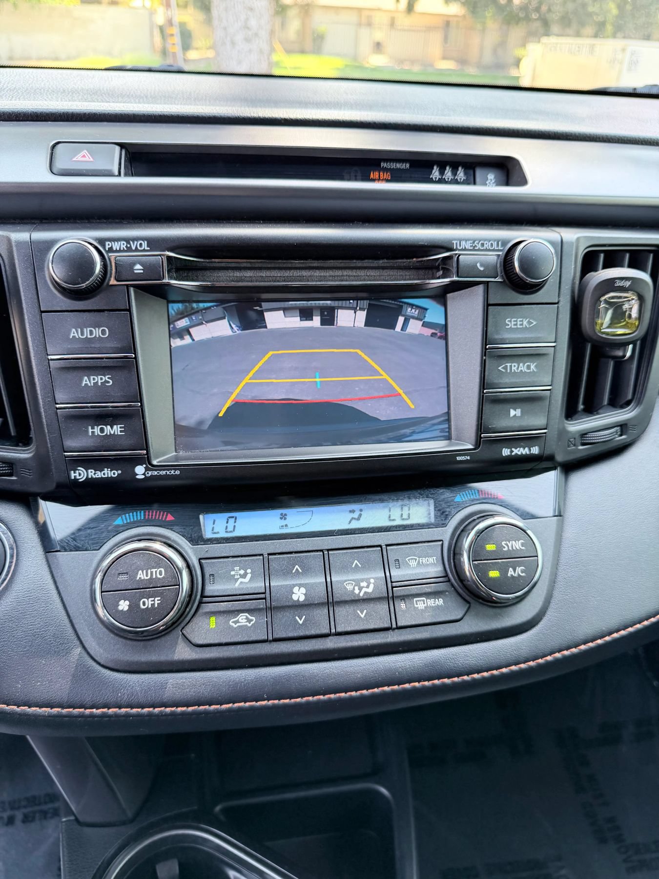 Used 2018 Toyota RAV4 SE w/ Power Extra Value Package AWD/4WD image 8