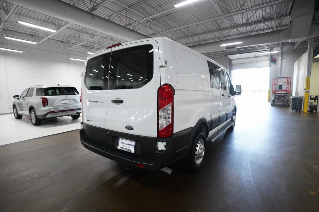 Used 2023 Ford Transit 250 Low Roof AWD w/ Exterior Upgrade Package image 25