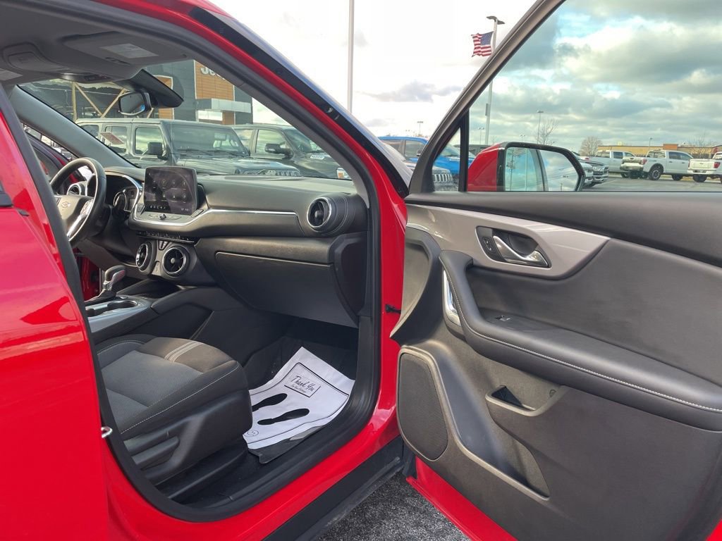 Used 2023 Chevrolet Blazer LT w/ Convenience Package image 36