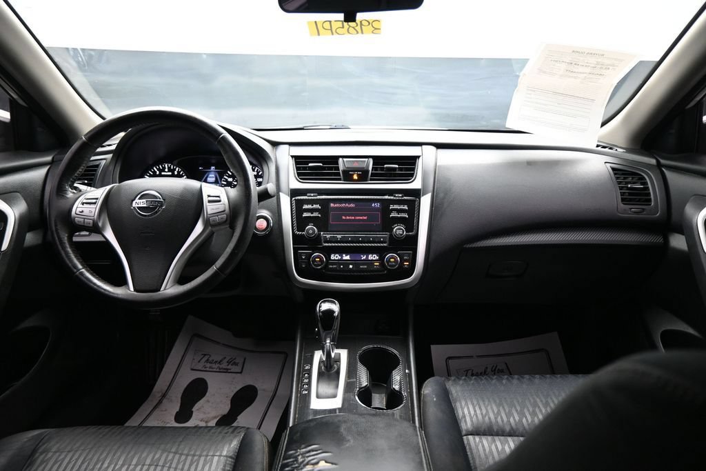 Used 2018 Nissan Altima 2.5 SV FWD image 12