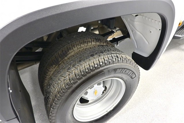 Used 2025 Chevrolet Silverado 3500 W/T w/ WT/CX Safety Package image 4